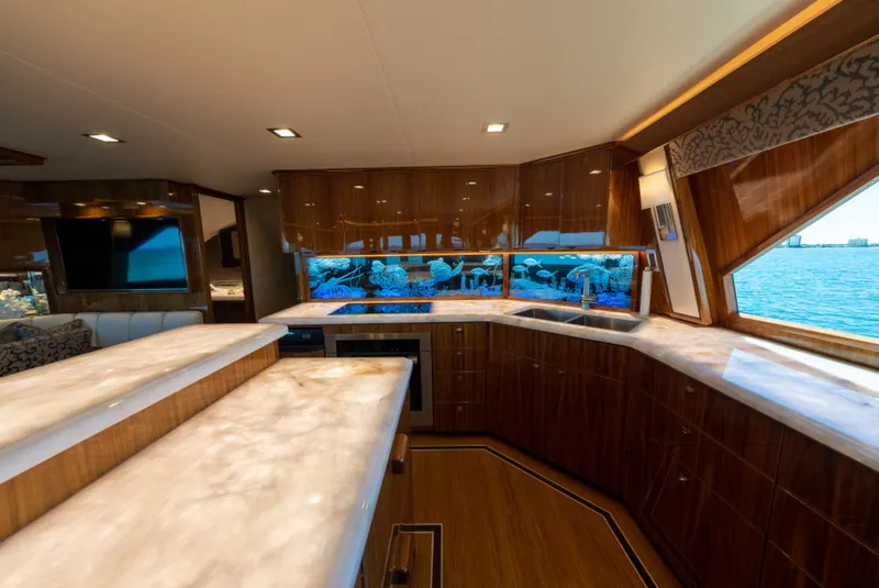 Slide: The Image of 2020 Viking 92 Skybridge Galley - 7383268