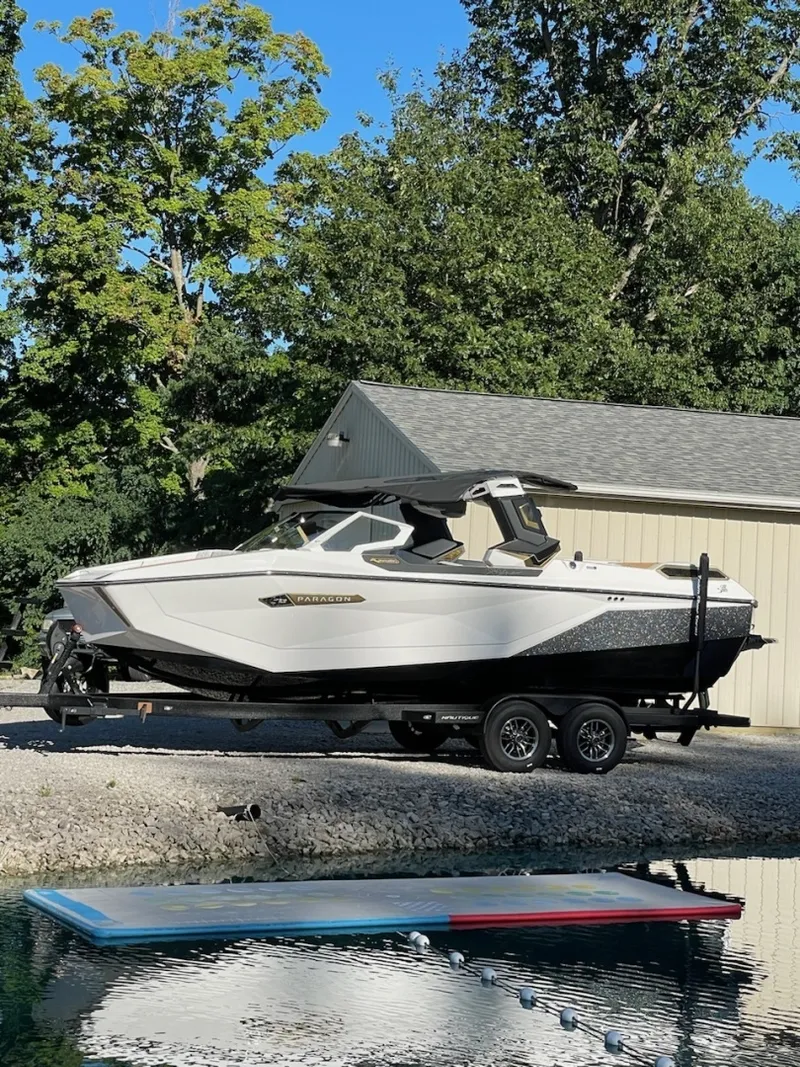 Slide: The Image of Nautique Paragon 2024 - 6286652
