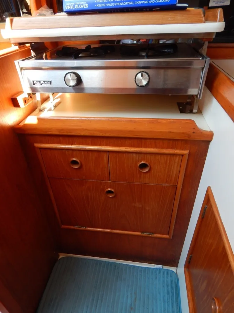 Slide: The Image of Nonsuch Classic 1984 - 6300663