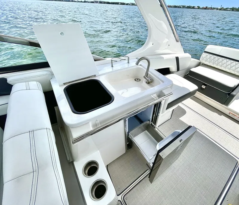 Slide: The Image of Regal 29 OBX 2023 - 6288745