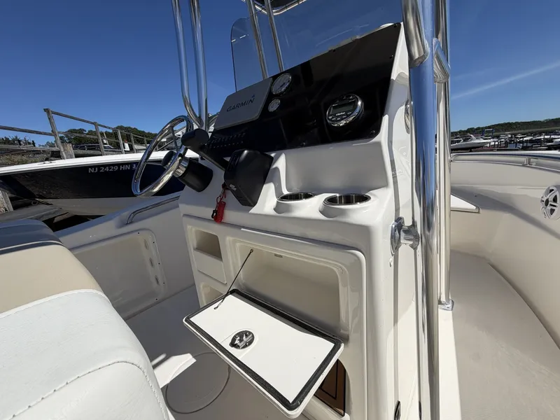 Slide: The Image of Bulls Bay 200 Center Console 2023 - 6289206