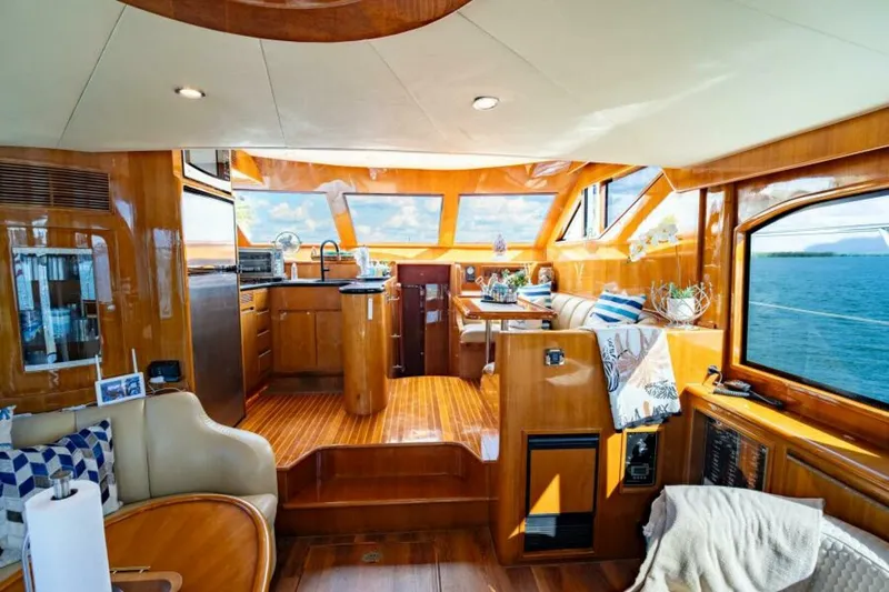Slide: The Image of Ocean Alexander 52 Sedan 2007 - 7383350