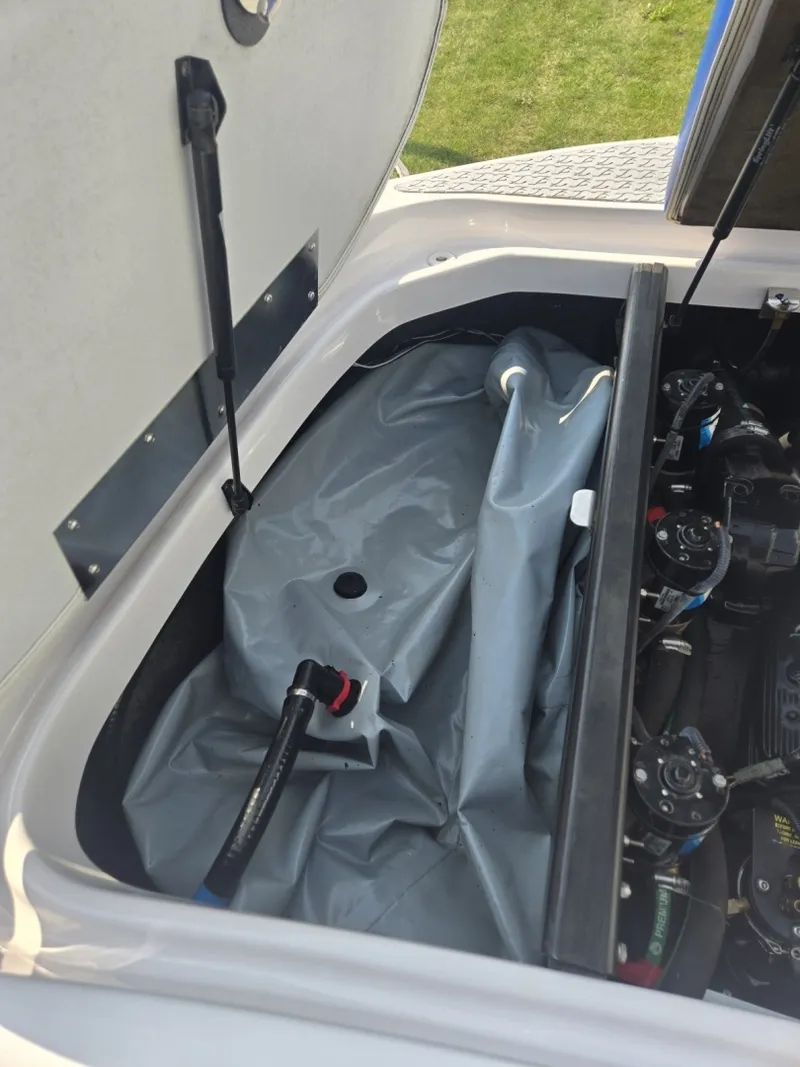 Slide: The Image of Nautique Crossover 211 2008 - 6289464