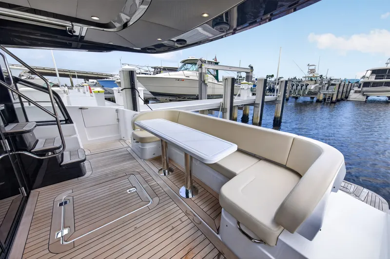 Slide: The Image of Cruisers 57 FLY 2026 - 7592162
