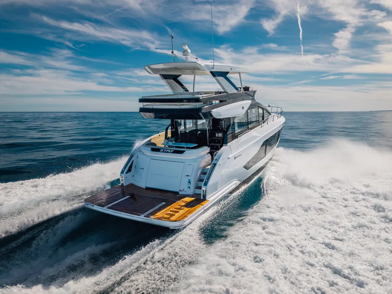Slide: The Image of Cruisers 57 FLY 2026 - 6289499
