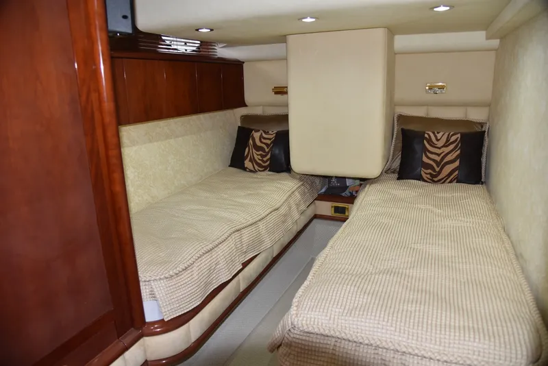 Slide: The Image of Fairline Squadron 58 2002 - 6289881