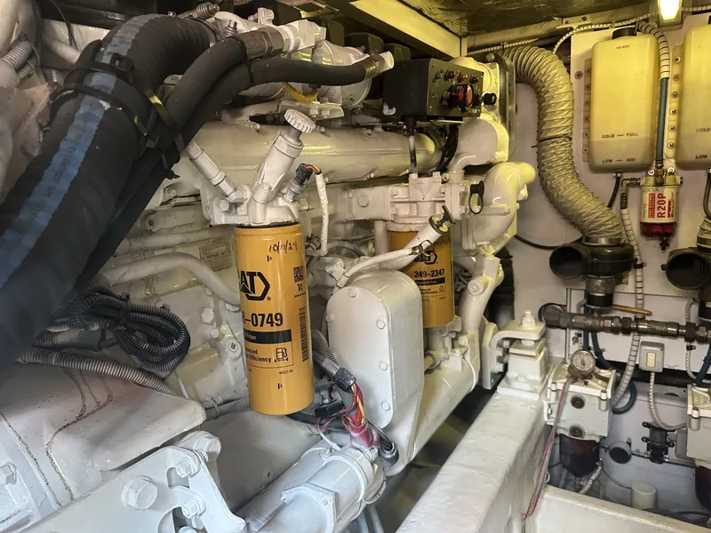 Slide: The Image of Fairline Squadron 58 2002 - 7720025