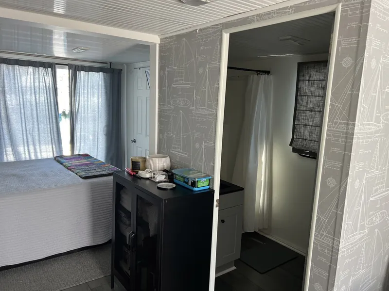 Slide: The Image of Catamaran Houseboat 2019 - 6289962