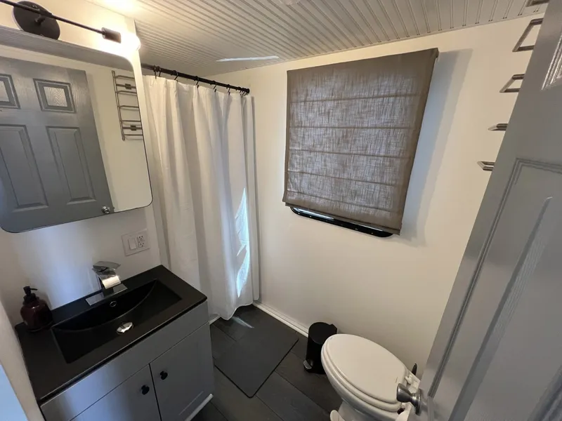 Slide: The Image of Catamaran Houseboat 2019 - 6289945
