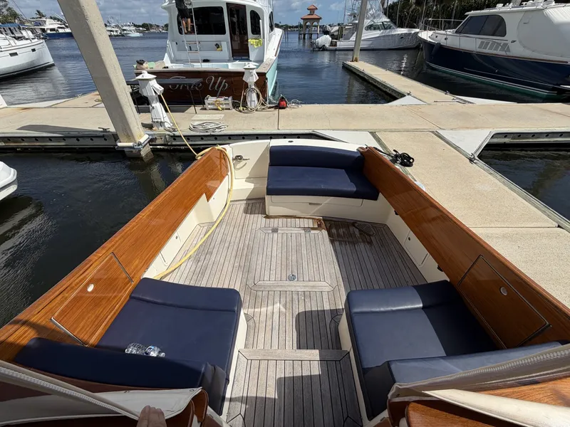 Slide: The Image of Hinckley Yachts Picnic Boat 37 MKIII 2009 - 6290023