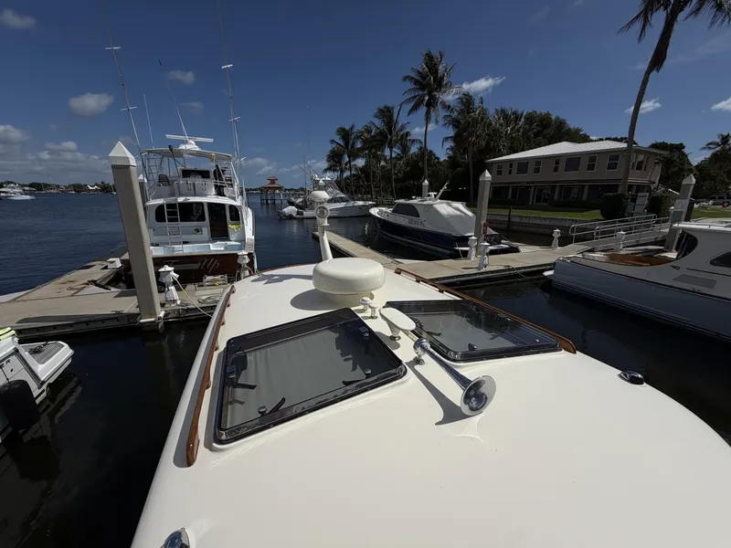 Slide: The Image of Hinckley Yachts Picnic Boat 37 MKIII 2009 - 6289976