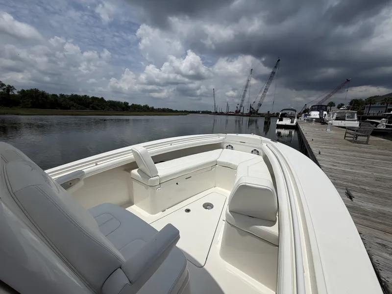 Slide: The Image of Regulator Marine 23 2022 - 6290272