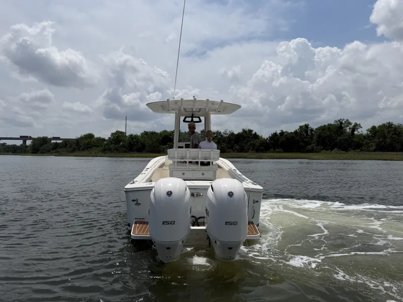 Slide: The Image of Regulator Marine 23 2022 - 6290282