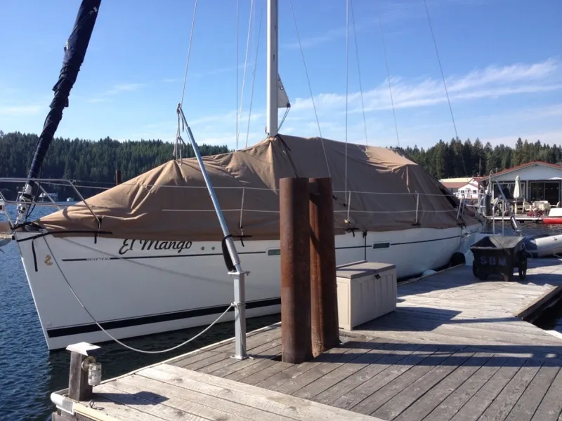 Slide: The Image of 2007 Beneteau 393 sailboat docked with full cover - 6290739