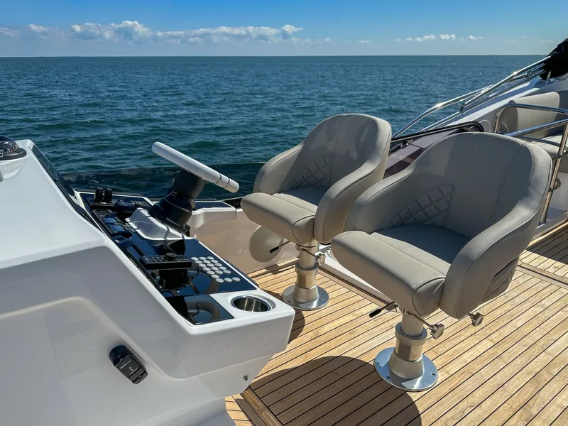 Slide: The Image of Sunseeker 55 Manhattan 2024 - 6290904