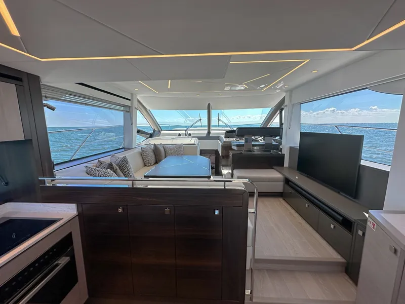 Slide: The Image of Sunseeker 55 Manhattan 2024 - 6290918