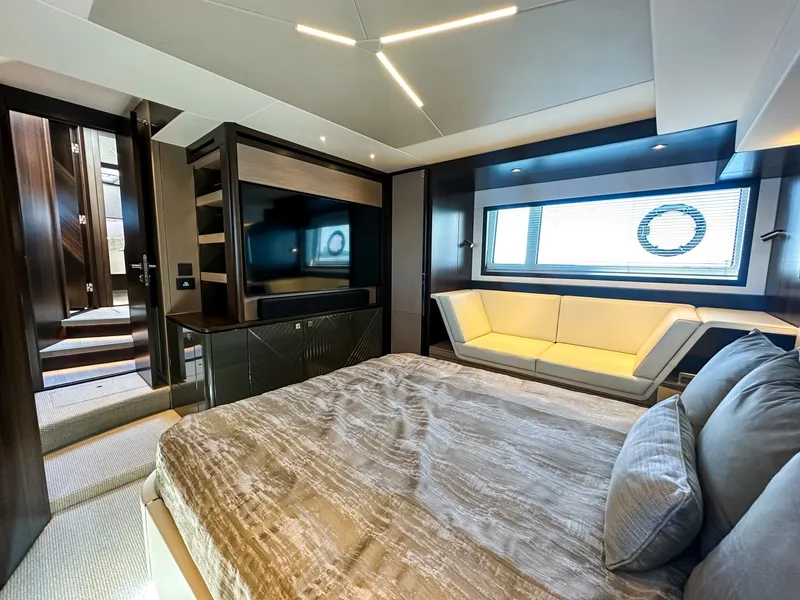 Slide: The Image of Sunseeker 55 Manhattan 2024 - 6290930