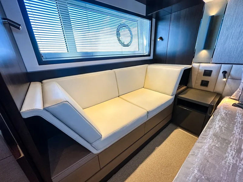 Slide: The Image of Sunseeker 55 Manhattan 2024 - 6290933