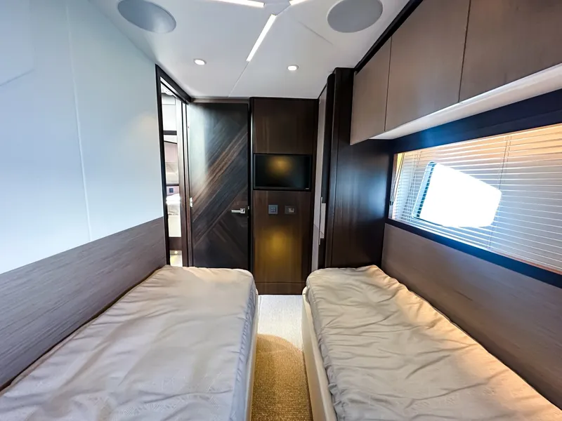 Slide: The Image of Sunseeker 55 Manhattan 2024 - 6290943