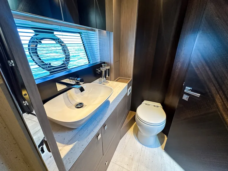 Slide: The Image of Sunseeker 55 Manhattan 2024 - 6290944