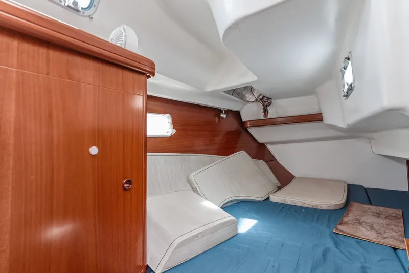 Slide: The Image of Beneteau 36 2001 - 6291010