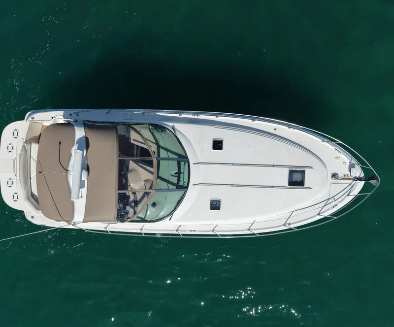 Slide: The Image of Sea Ray 38 Sundancer 1999 - 6300095