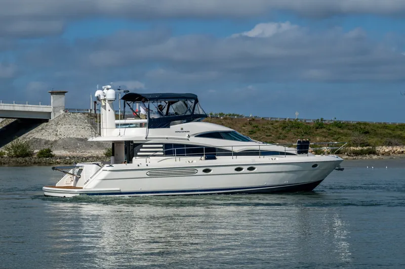 Slide: The Image of 52_fairline_you_go_girl_profiles_16 - 6298543