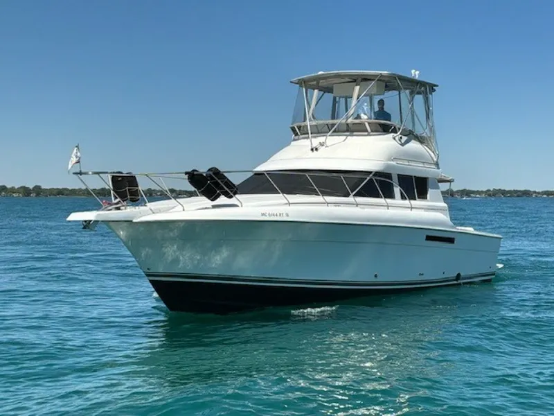 The Image of Silverton 41 Convertible 2000 - 6298390