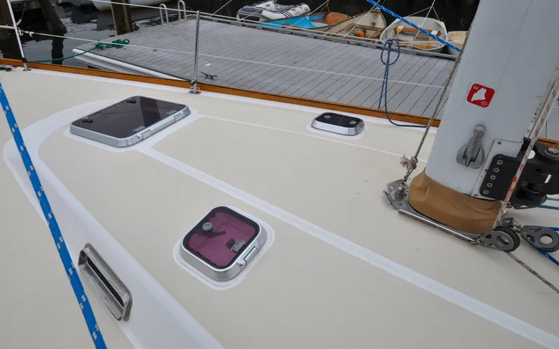 Slide: The Image of 2004 - Sabre 426 - Jezebel Coachroof - 6298674
