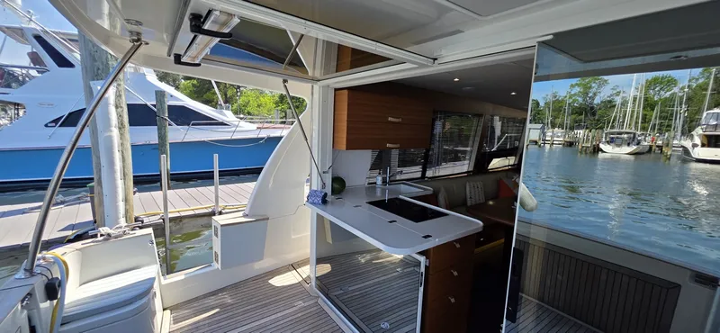 Slide: The Image of Greenline 40 Hybrid 2023 - 6298883
