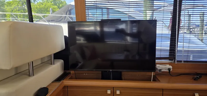 Slide: The Image of Greenline 40 Hybrid 2023 - 6298893