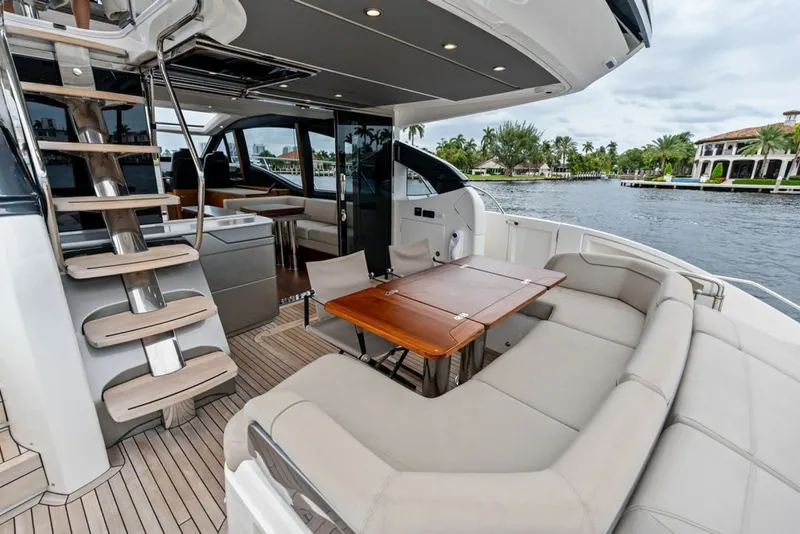 Slide: The Image of Princess S62 Sportbridge 2020 - 6299946