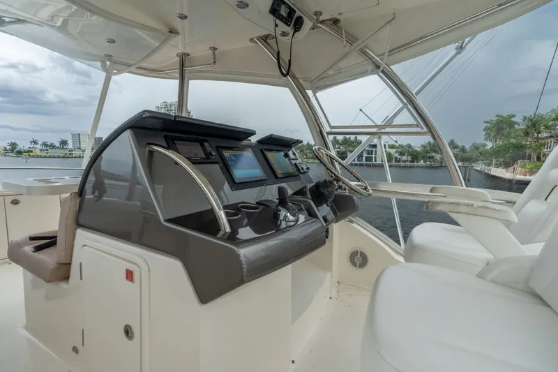 Slide: The Image of Riviera 43 Open Flybridge 2011 - 6300060
