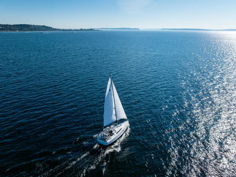 Slide: The Image of Beneteau Oceanis 38.1 2021 - 6304979