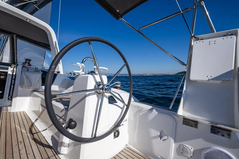 Slide: The Image of Beneteau Oceanis 38.1 2021 - 6304991
