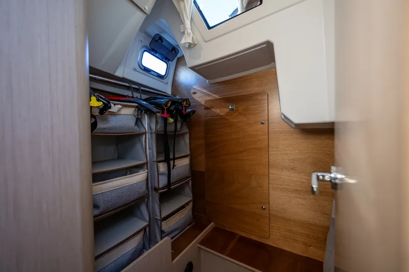 Slide: The Image of Beneteau Oceanis 38.1 2021 - 6305001