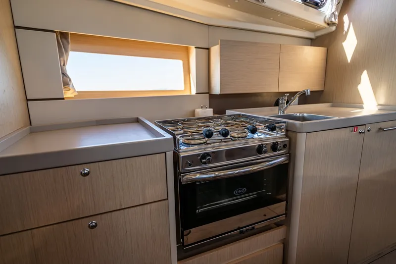 Slide: The Image of Beneteau Oceanis 38.1 2021 - 6305013