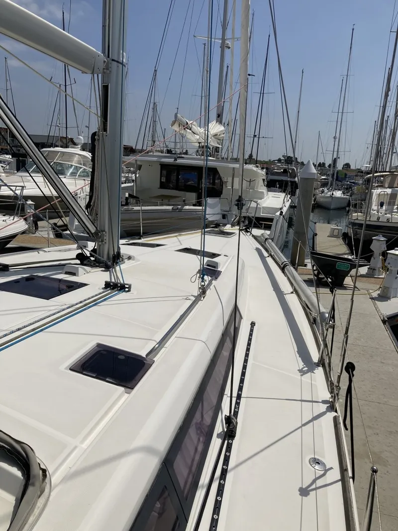 Slide: The Image of Beneteau Oceanis 48 2018 - 6301285