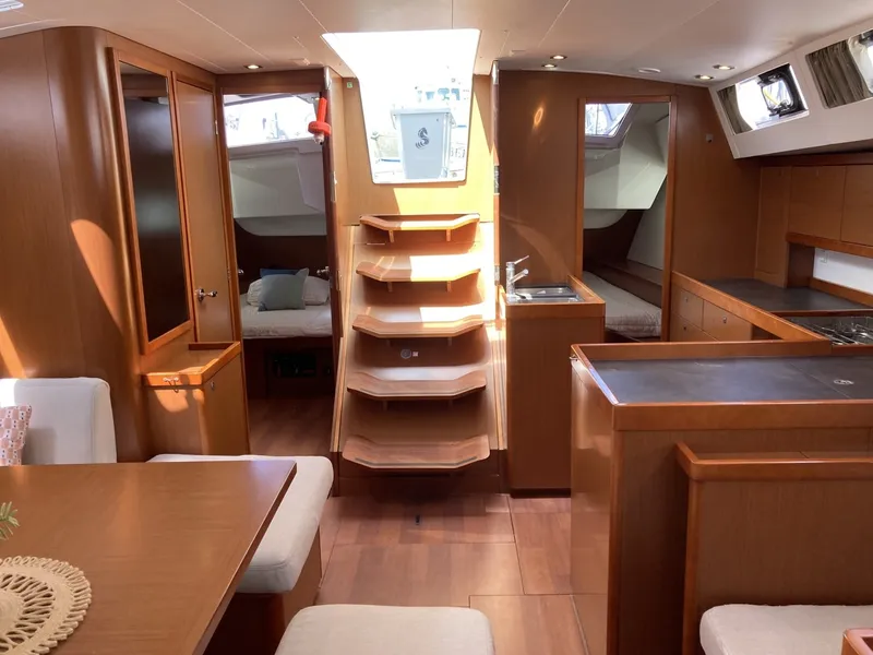 Slide: The Image of Beneteau Oceanis 48 2018 - 6518017