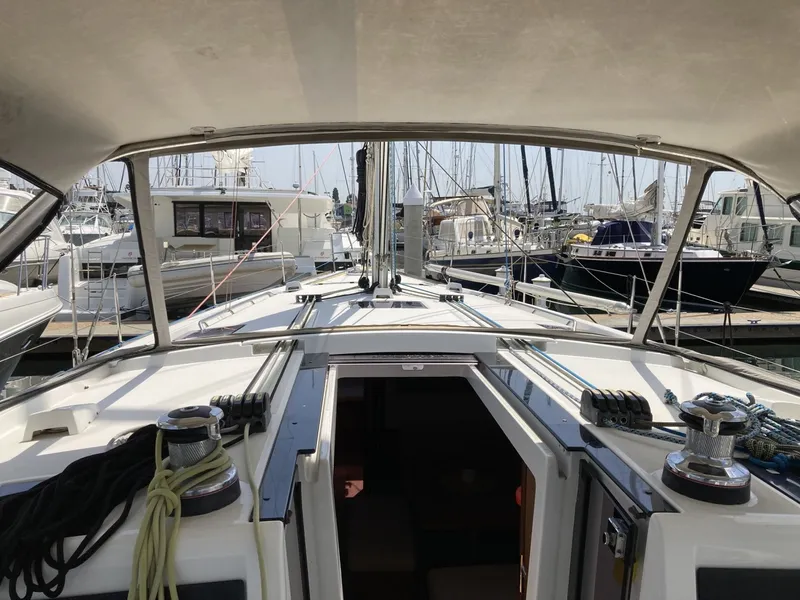 Slide: The Image of Beneteau Oceanis 48 2018 - 6301336