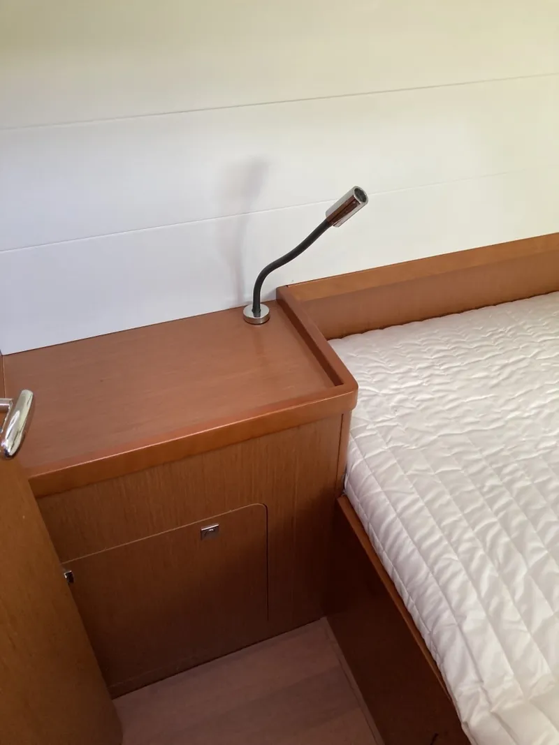 Slide: The Image of Beneteau Oceanis 48 2018 - 6518051