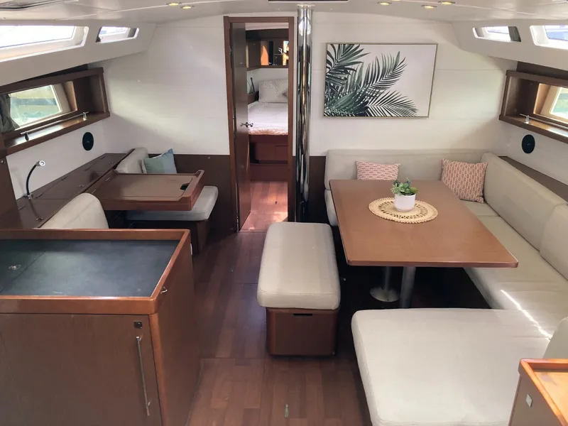 Slide: The Image of Beneteau Oceanis 48 2018 - 6517991