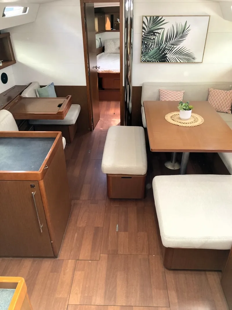 Slide: The Image of Beneteau Oceanis 48 2018 - 6517994