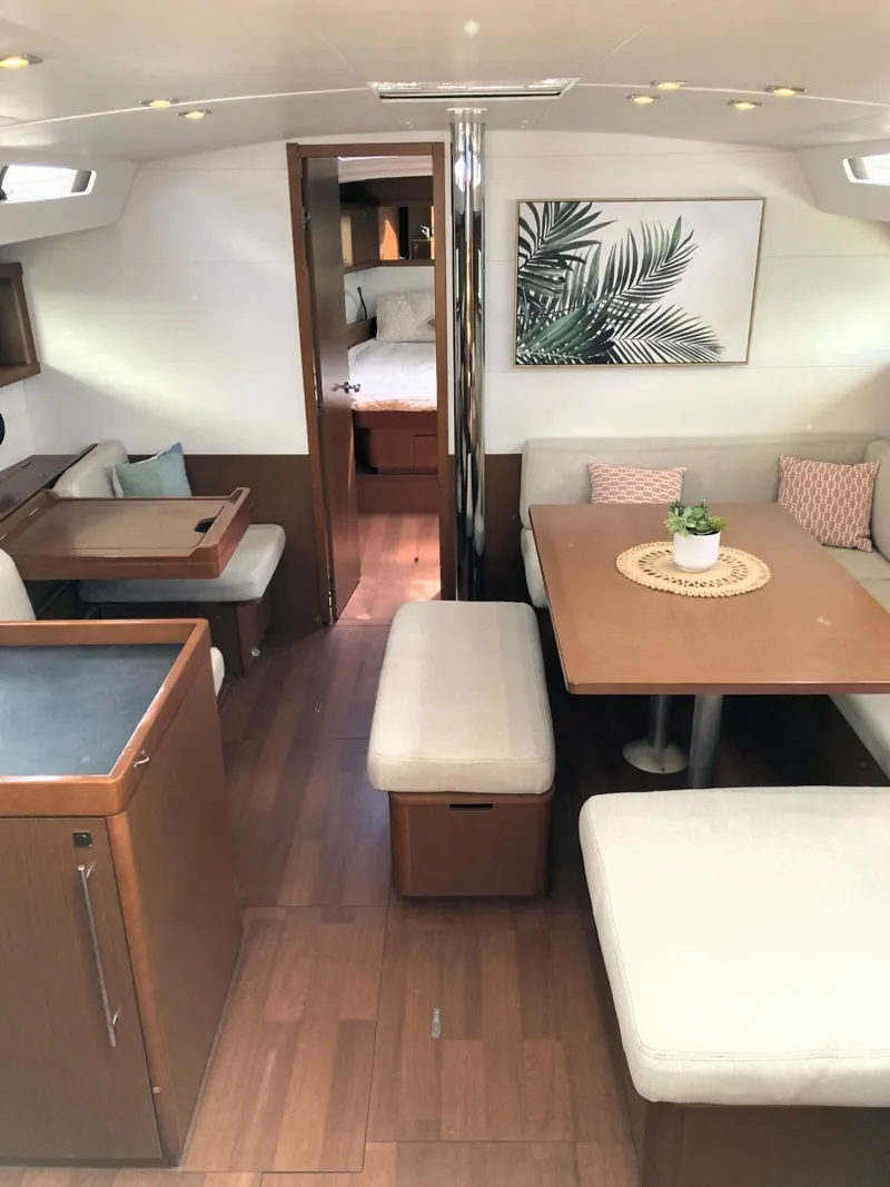 Slide: The Image of Beneteau Oceanis 48 2018 - 6517992