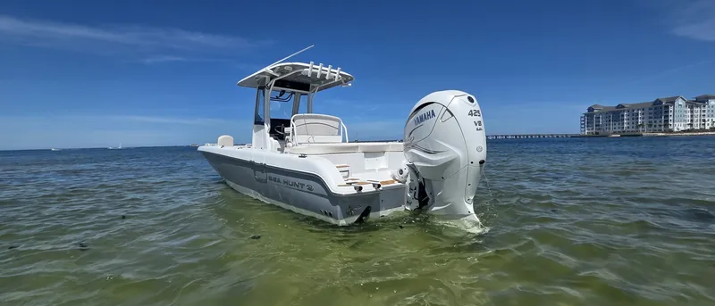 Slide: The Image of Sea Hunt Escape 27 Center Console 2021 - 6301998