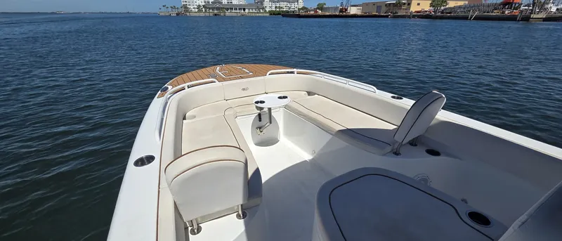 Slide: The Image of Sea Hunt Escape 27 Center Console 2021 - 6301987
