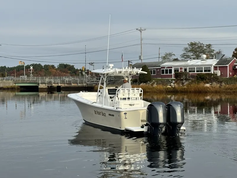 Slide: The Image of Regulator Marine 34 2012 - 6302075