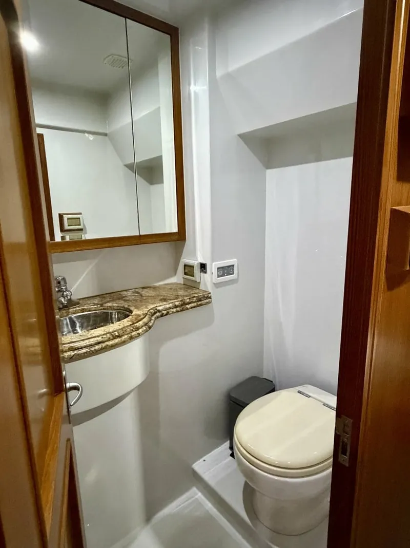 Slide: The Image of Alaskan 70 OHANA - Crew Quarters Head Alaskan 70 OHANA - Crew Quarters Head - 7016818