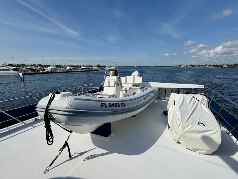 Slide: The Image of Alaskan 70 OHANA - Tender Alaskan 70 OHANA - Tender - 7683502