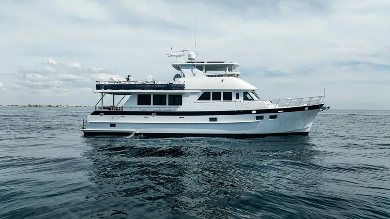 Slide: The Image of Alaskan 70 OHANA - Exterior Alaskan 70 OHANA - Exterior - 7683414